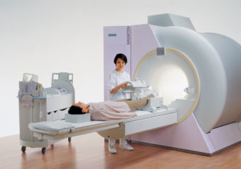 Плюсы и минусы применения томографии в медицине